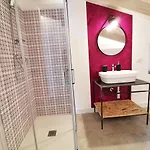 Naima Boutique * Ascea