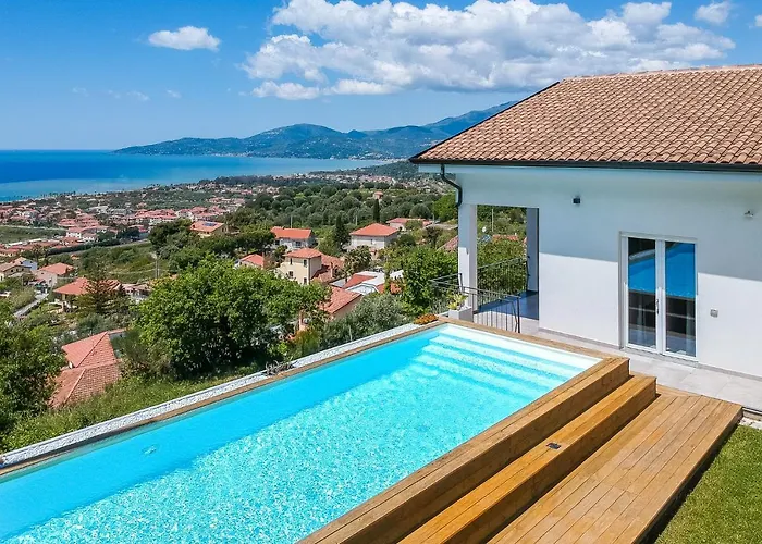 Naima Boutique Villa