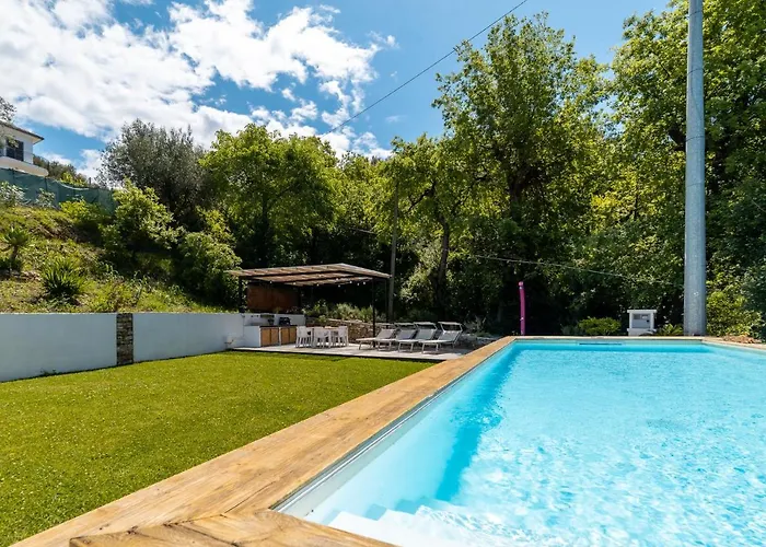 Villa Naima Boutique *