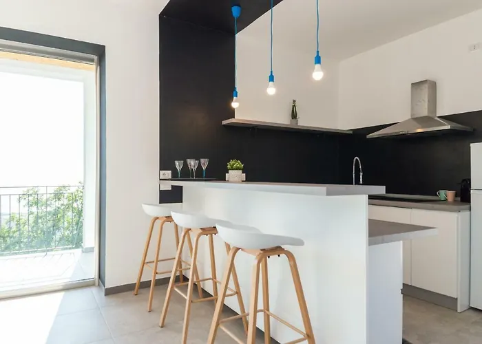 Naima Boutique Villa